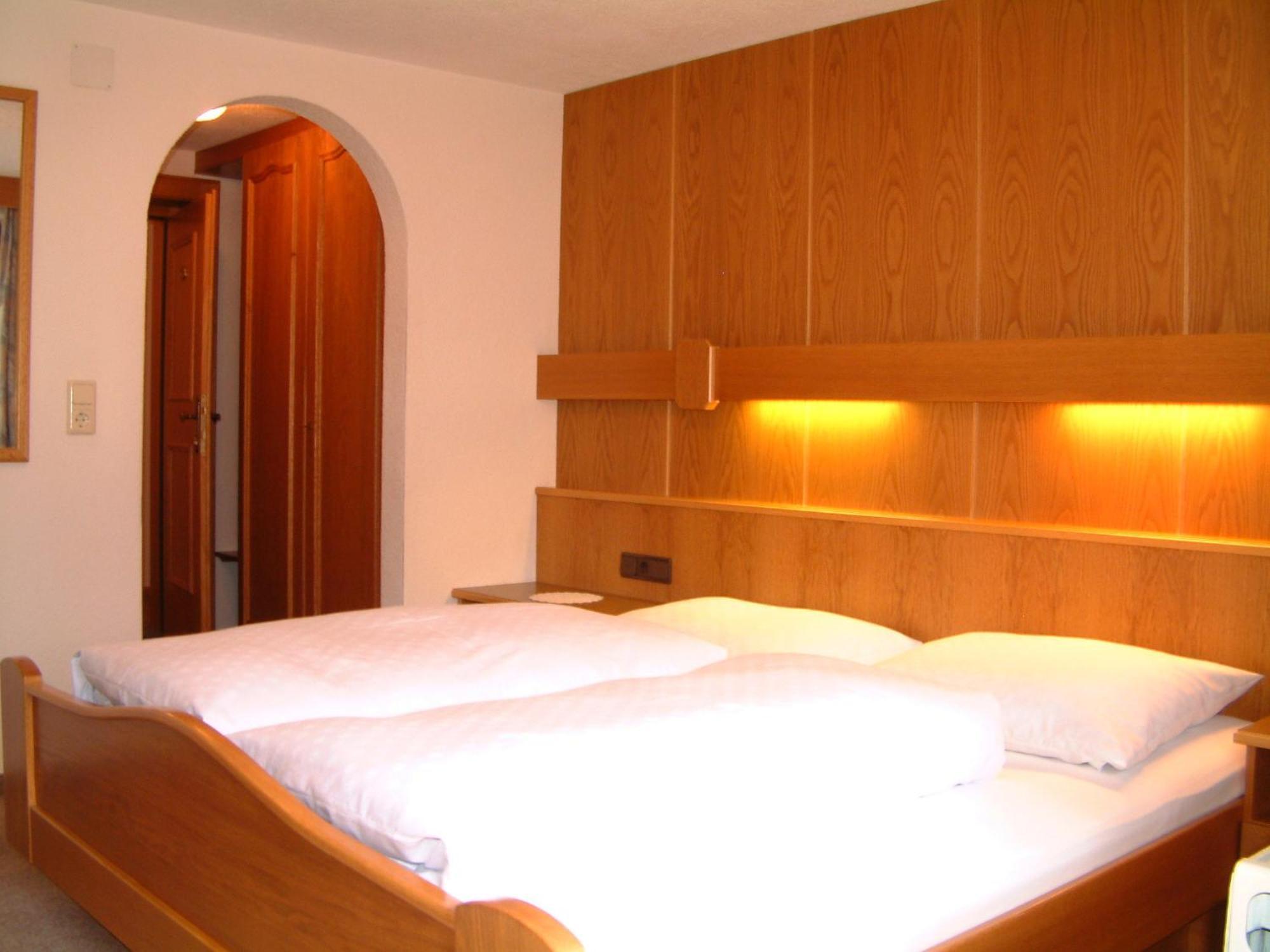 Hotel Garni Mathonerhof Ischgl Zewnętrze zdjęcie